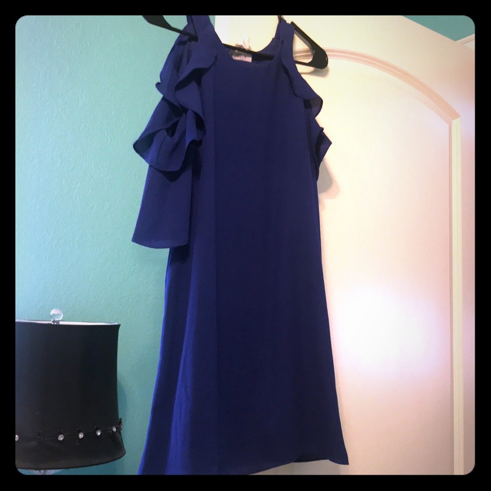 Blue open shoulder mini dress